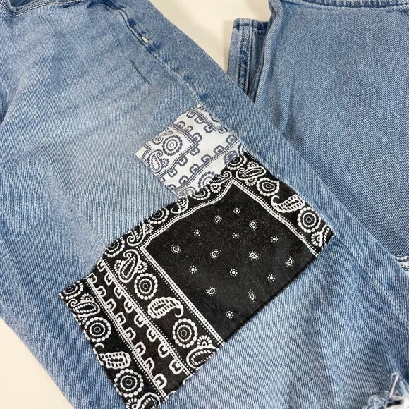 Hollister Womens Vintage Stretch Ultra High‎ Rise Mom Jeans Blue 32 Pockets - Picture 4 of 13